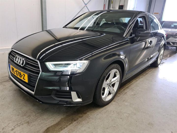 AUDI A3 2017 wauzzz8vxj1003840