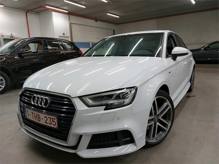 AUDI A3 BERLINE 2017 wauzzz8vxj1025773