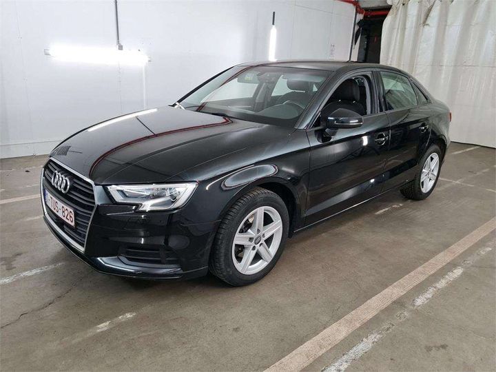 AUDI A3 BERLINE 2018 wauzzz8vxj1053119