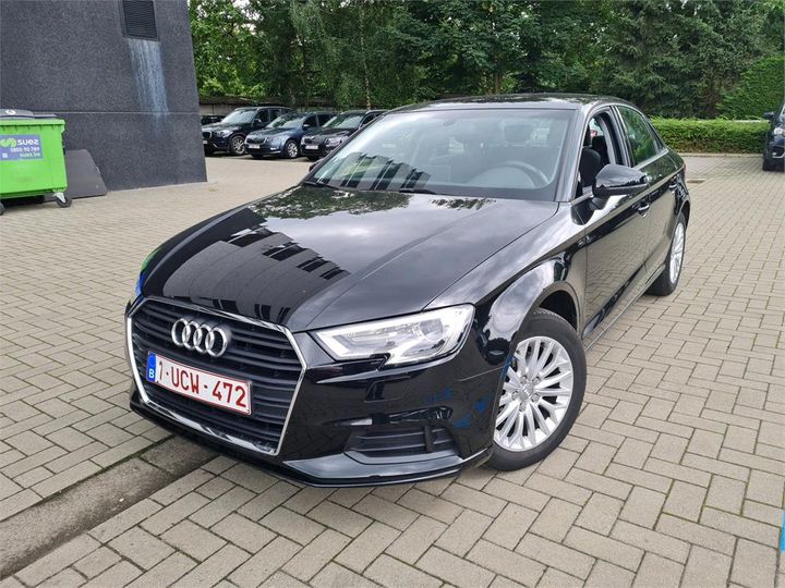 AUDI A3 BERLINE 2018 wauzzz8vxj1056683