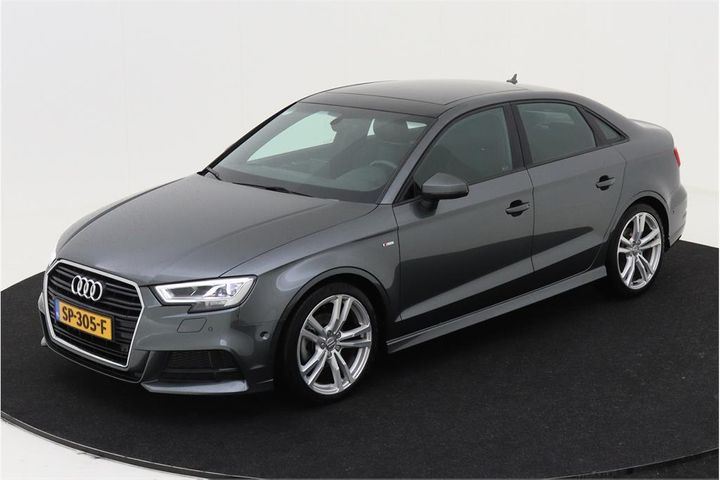 AUDI A3 2018 wauzzz8vxj1067148