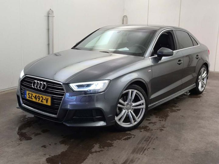 AUDI A3 2018 wauzzz8vxj1078487