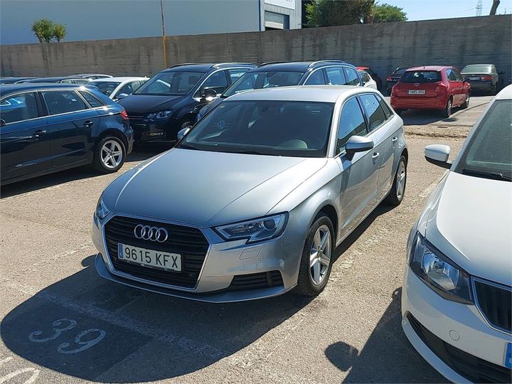 AUDI A3 2017 wauzzz8vxja046736