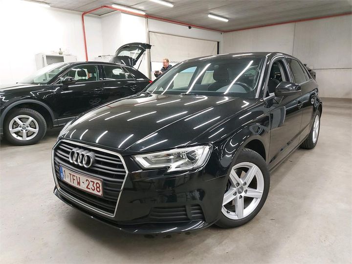 AUDI A3 SPORTBACK 2017 wauzzz8vxja054254