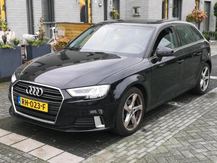 AUDI A3 SPORTBACK 2017 wauzzz8vxja059065