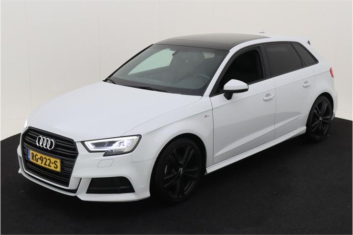 AUDI A3 SPORTBACK 2017 wauzzz8vxja059681