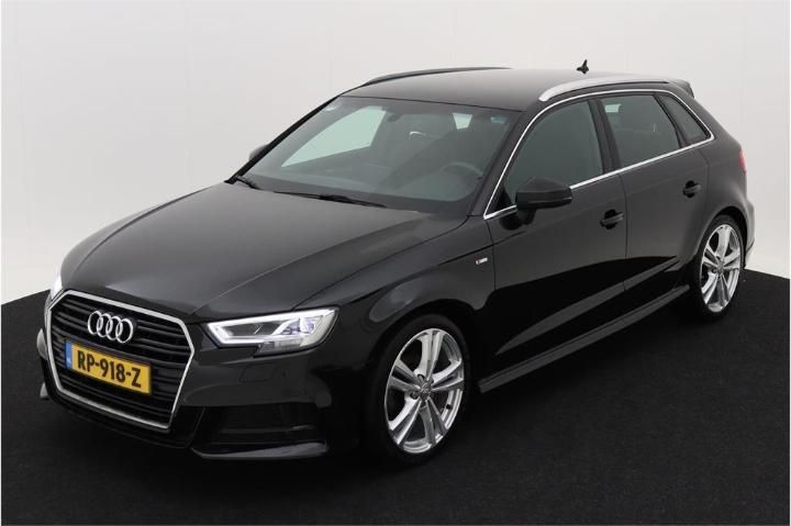 AUDI A3 SPORTBACK 2018 wauzzz8vxja061902