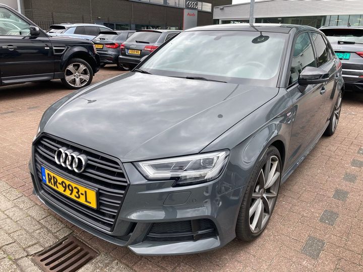 AUDI A3 SPORTBACK 2018 wauzzz8vxja068042