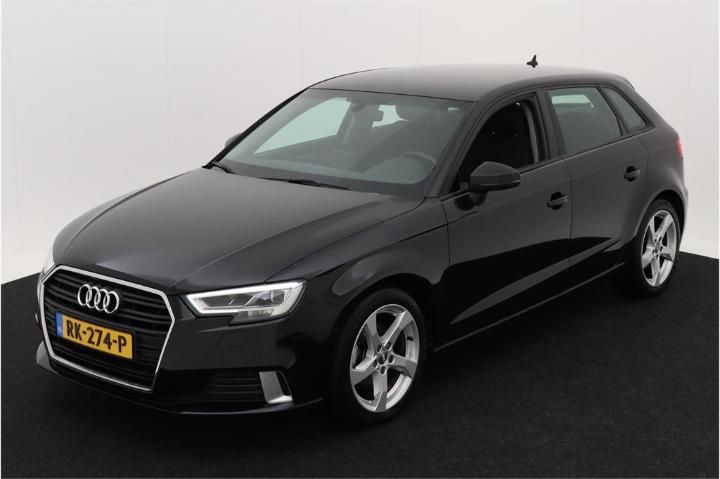 AUDI A3 SPORTBACK 2018 wauzzz8vxja074617