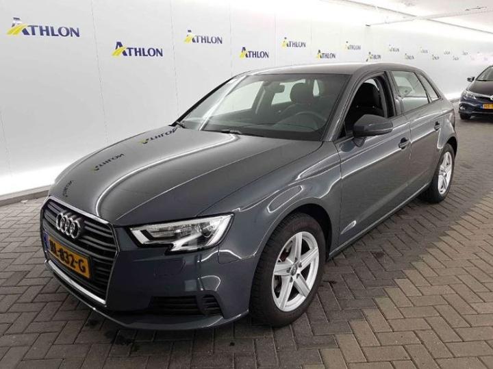 AUDI A3 SPORTBACK 2018 wauzzz8vxja074665