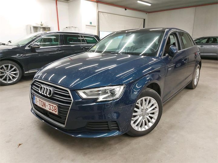 AUDI A3 SPORTBACK 2018 wauzzz8vxja078361