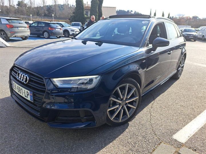 AUDI A3 SPORTBACK 2018 wauzzz8vxja093930