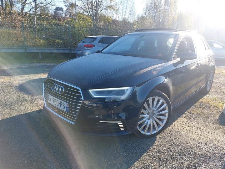 AUDI A3 SPORTBACK 2018 wauzzz8vxja097007