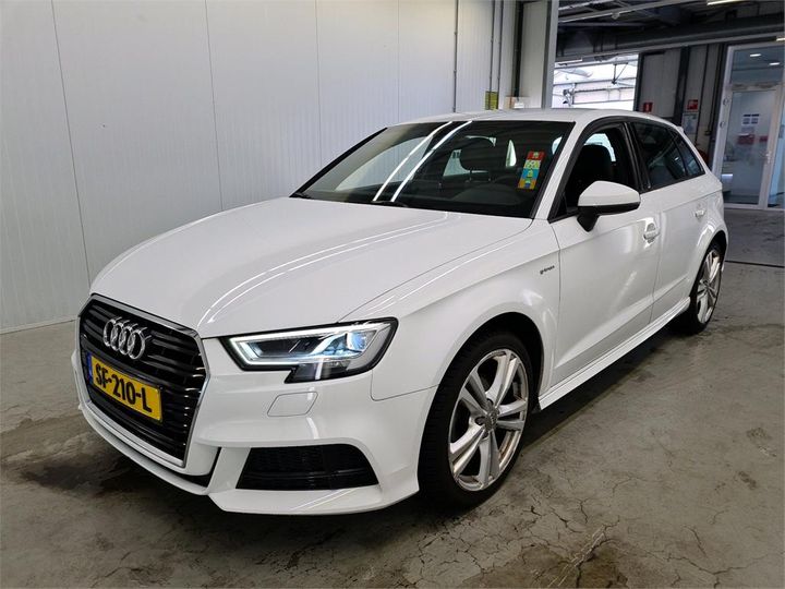 AUDI A3 2018 wauzzz8vxja101279