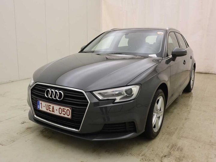 AUDI A3 2018 wauzzz8vxja102500