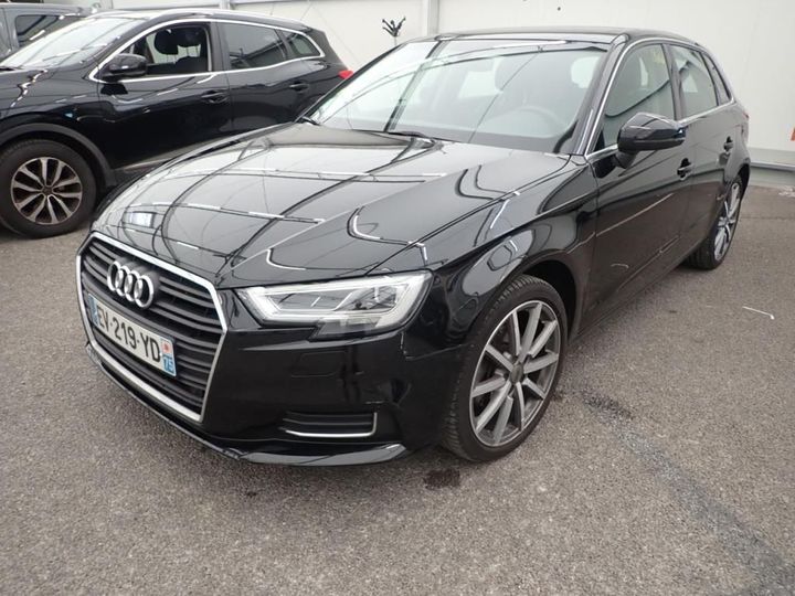 AUDI A3 SPORTBACK 2018 wauzzz8vxja105350