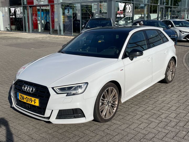 AUDI A3 SPORTBACK 2019 wauzzz8vxja126862