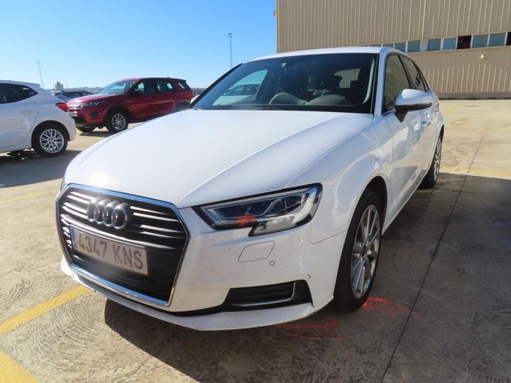 AUDI A3 2018 wauzzz8vxja130863