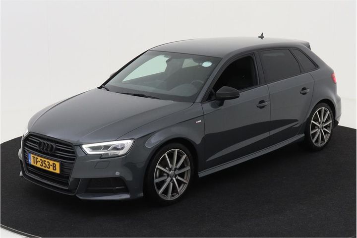 AUDI A3 SPORTBACK 2018 wauzzz8vxja133763