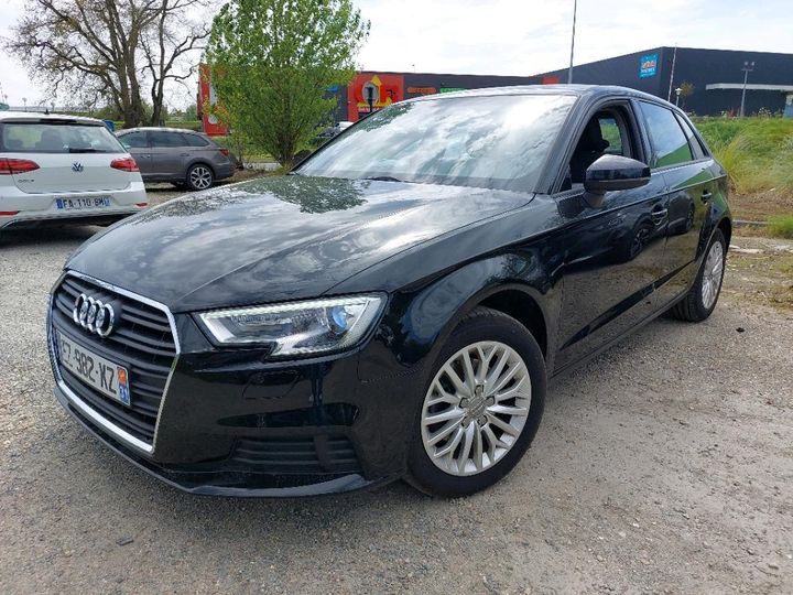 AUDI A3 SPORTBACK 2018 wauzzz8vxja141653