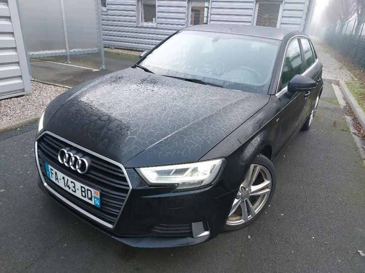 AUDI A3 SPORTBACK 2018 wauzzz8vxja149641