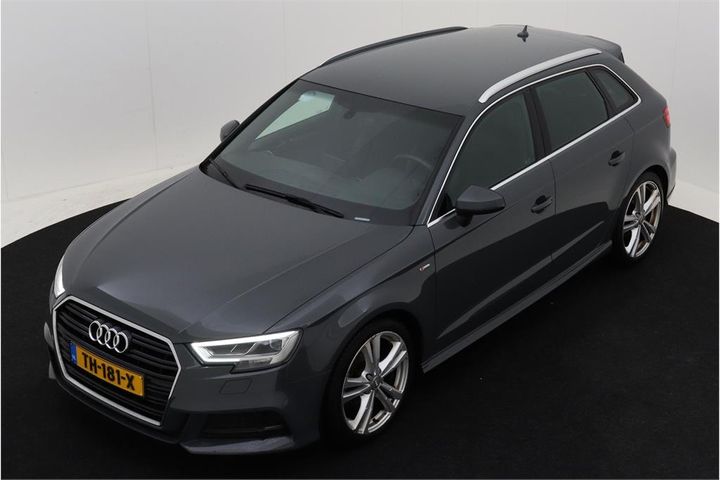 AUDI A3 SPORTBACK 2018 wauzzz8vxja149901