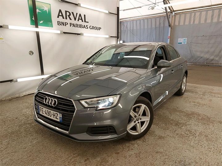 AUDI A3 SPORTBACK 2019 wauzzz8vxk1017447