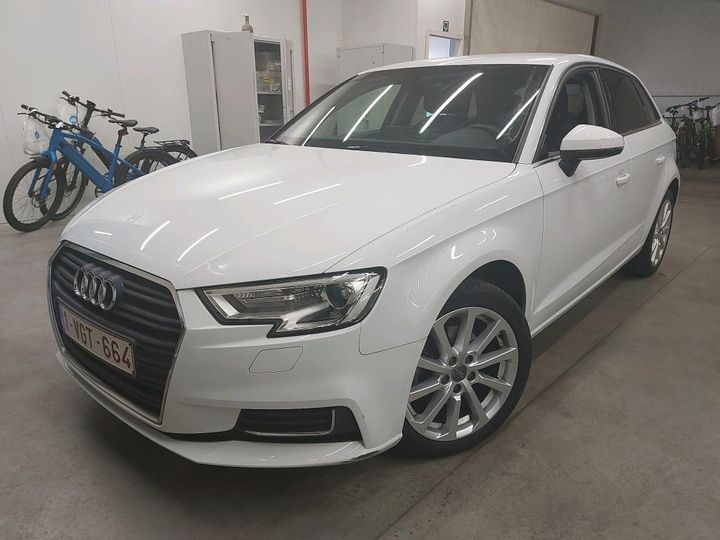 AUDI A3 SPORTBACK 2018 wauzzz8vxka030733