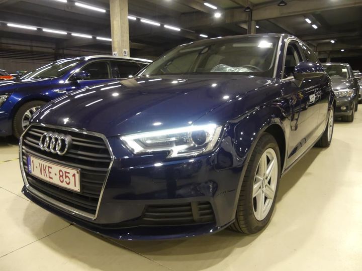 AUDI A3 SPORTBACK 2018 wauzzz8vxka032580