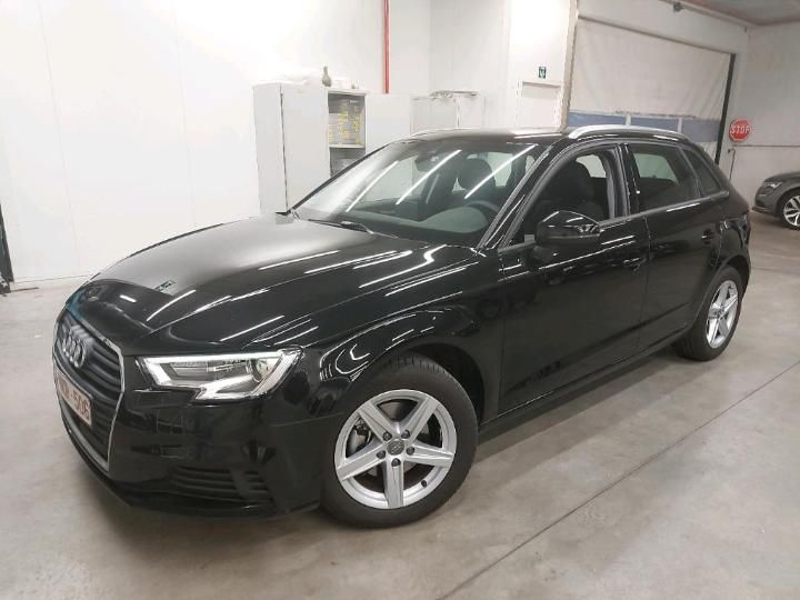 AUDI A3 SPORTBACK 2018 wauzzz8vxka045619