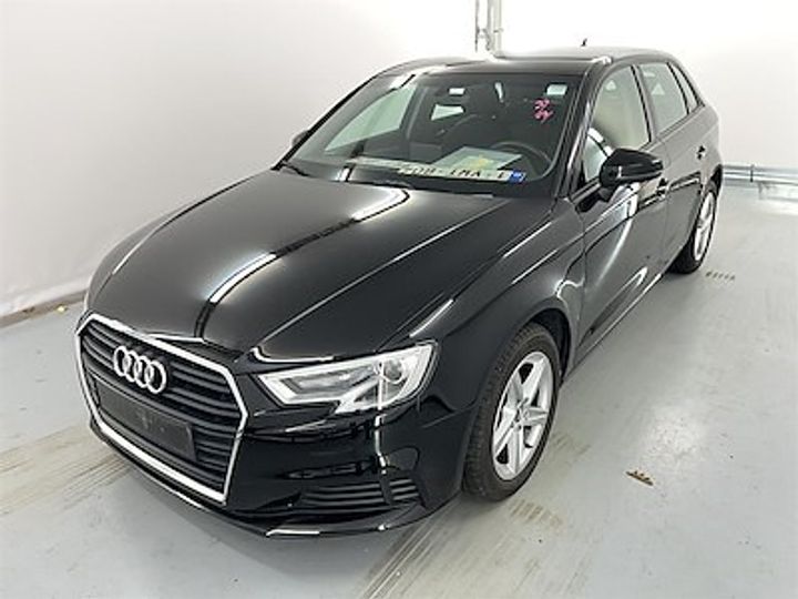 AUDI A3 2019 wauzzz8vxka074697