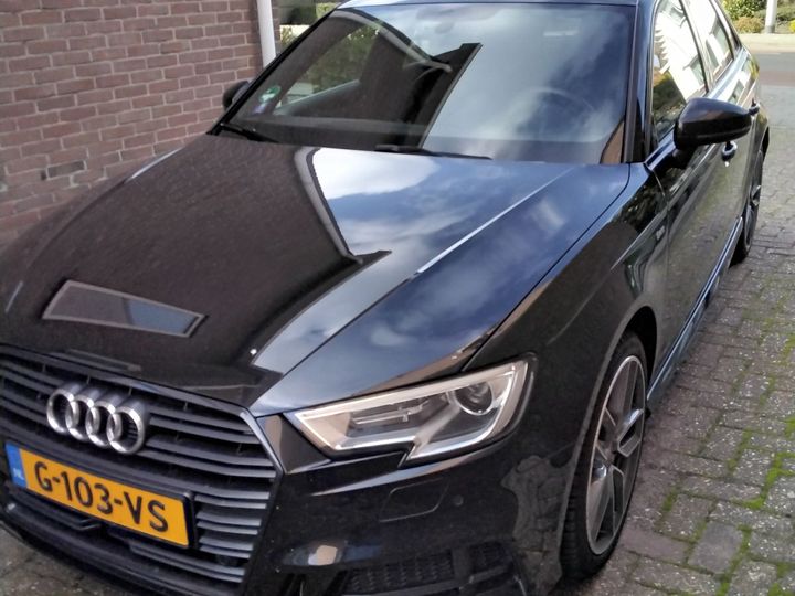 AUDI A3 SPORTBACK 2019 wauzzz8vxka084260