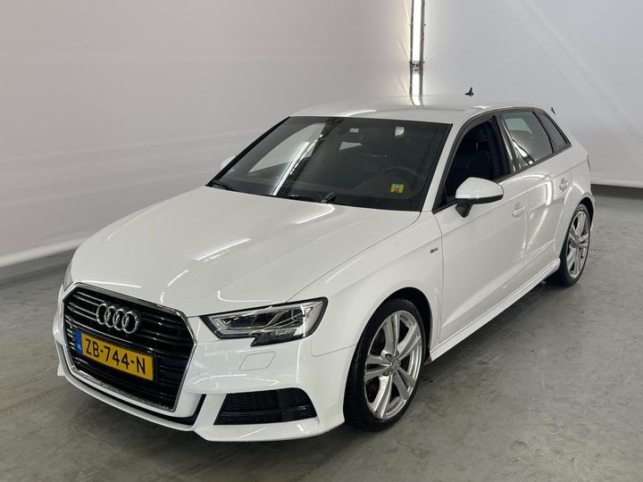 AUDI A3 2019 wauzzz8vxka084811