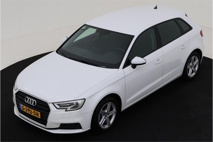 AUDI A3 2019 wauzzz8vxla004389