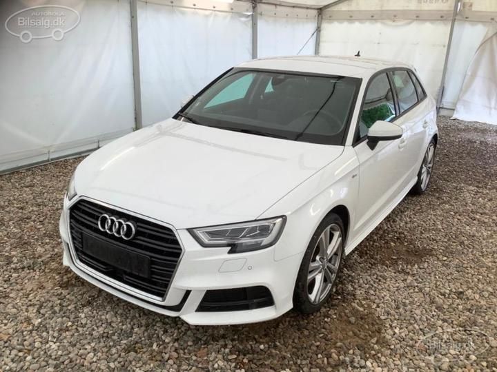 AUDI A3 SPORTBACK 2019 wauzzz8vxla017174