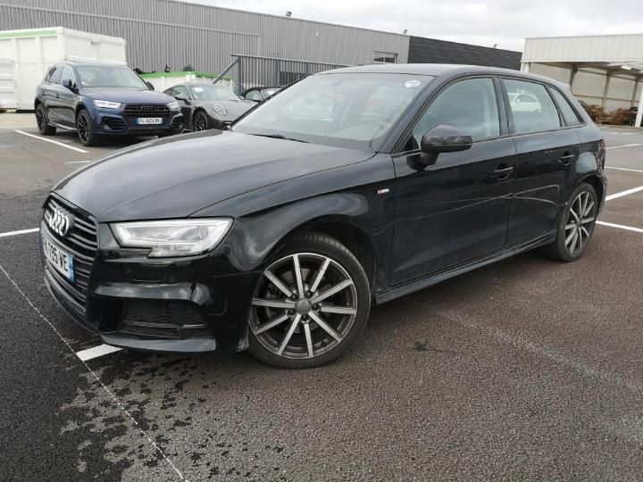 AUDI A3 SPORTBACK 2019 wauzzz8vxla021516