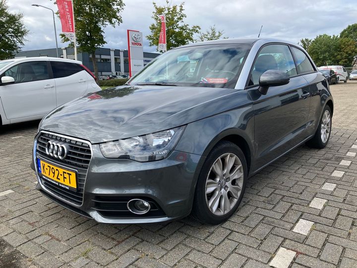 AUDI A1 2011 wauzzz8x0cb045612