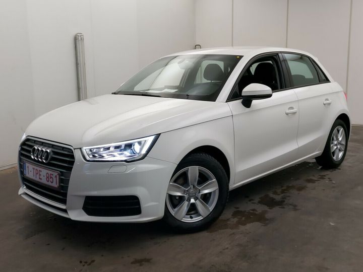 AUDI A1 2017 wauzzz8x1jb038696