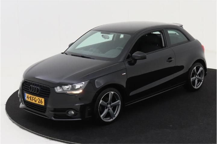 AUDI A1 2013 wauzzz8x2db087345