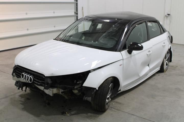 AUDI A1 SPORTBACK 2014 wauzzz8x2eb116683