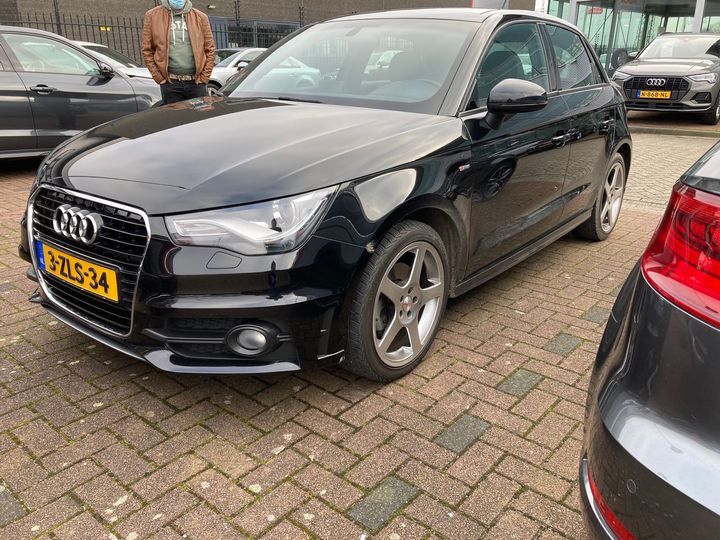 AUDI A1 2015 wauzzz8x2eb176155