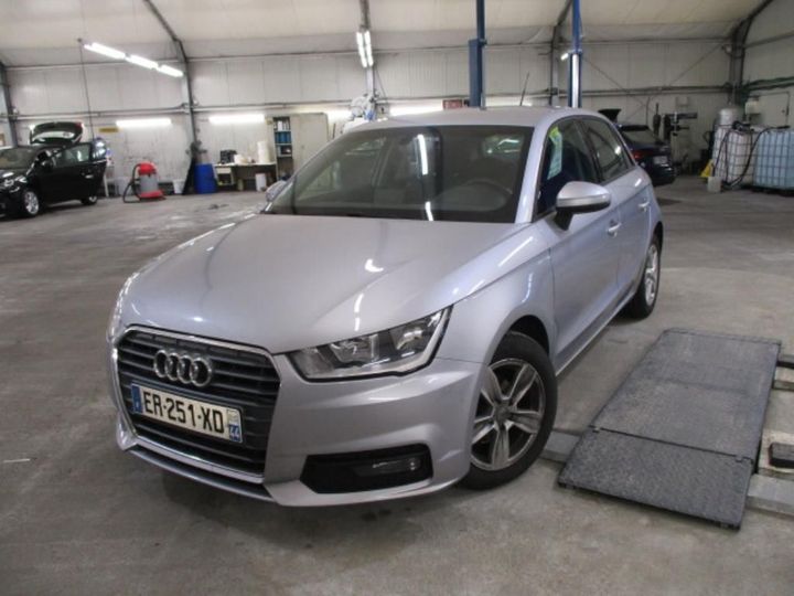 AUDI A1 SPORTBACK 2017 wauzzz8x2jb031188