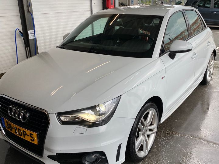 AUDI A1 SPORTBACK 2012 wauzzz8x3cb241026