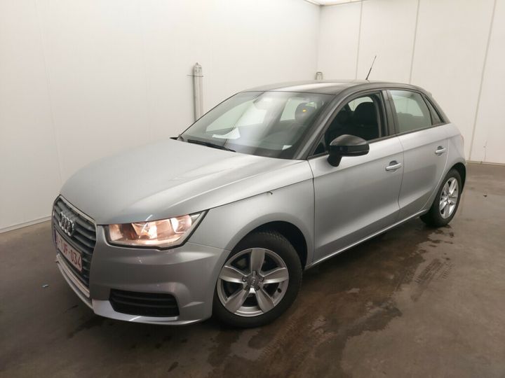 AUDI A1 2017 wauzzz8x3jb037467