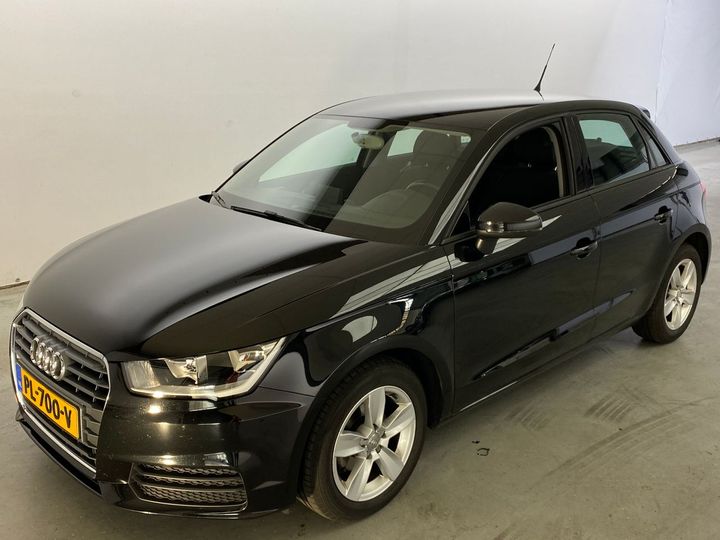 AUDI A1 SPORTBACK 2017 wauzzz8x4jb014697