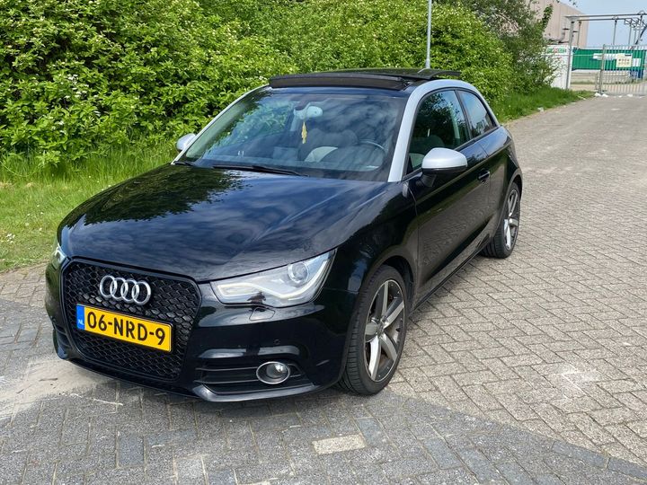 AUDI A1 2010 wauzzz8x5bb021286