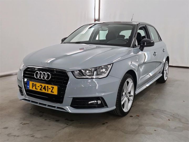 AUDI A1 SPORTBACK 2017 wauzzz8x5jb013476