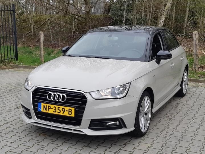 AUDI A1 SPORTBACK 2017 wauzzz8x9hb071987