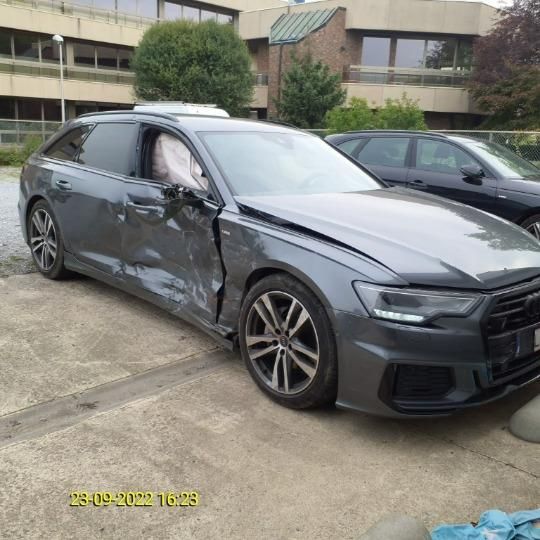 AUDI A6 AVANT 2021 wauzzzf2xmn071707