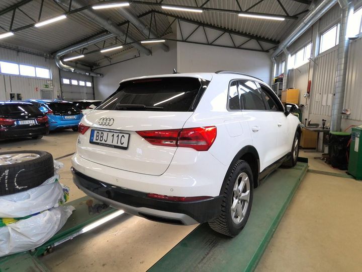 AUDI Q3 2019 wauzzzf30k1052340